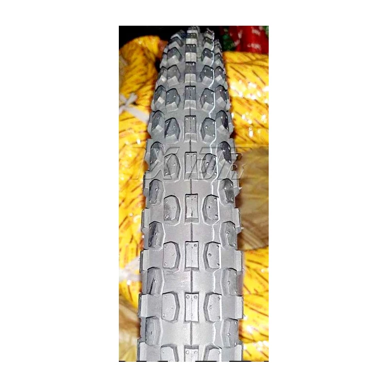 Фото 2 - Мотошини DELI TIRE 2,25-19 (2*1/4-19) SB-149
